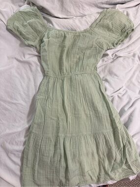 Jessica Simpson Mint Green Puff-Sleeve Mini Dress